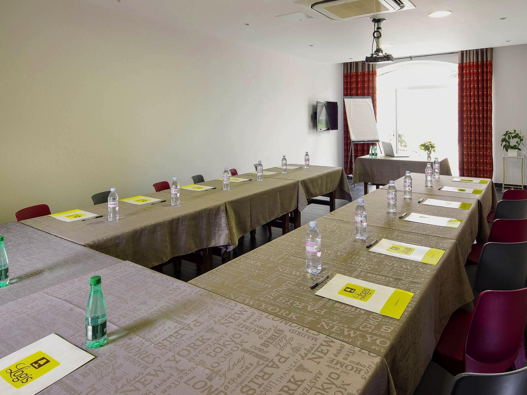 Hotel Blanc Marigny-Saint-Marcel Extérieur photo