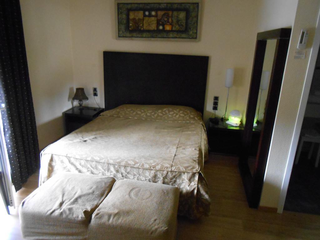 Hotel Blanc Marigny-Saint-Marcel Extérieur photo