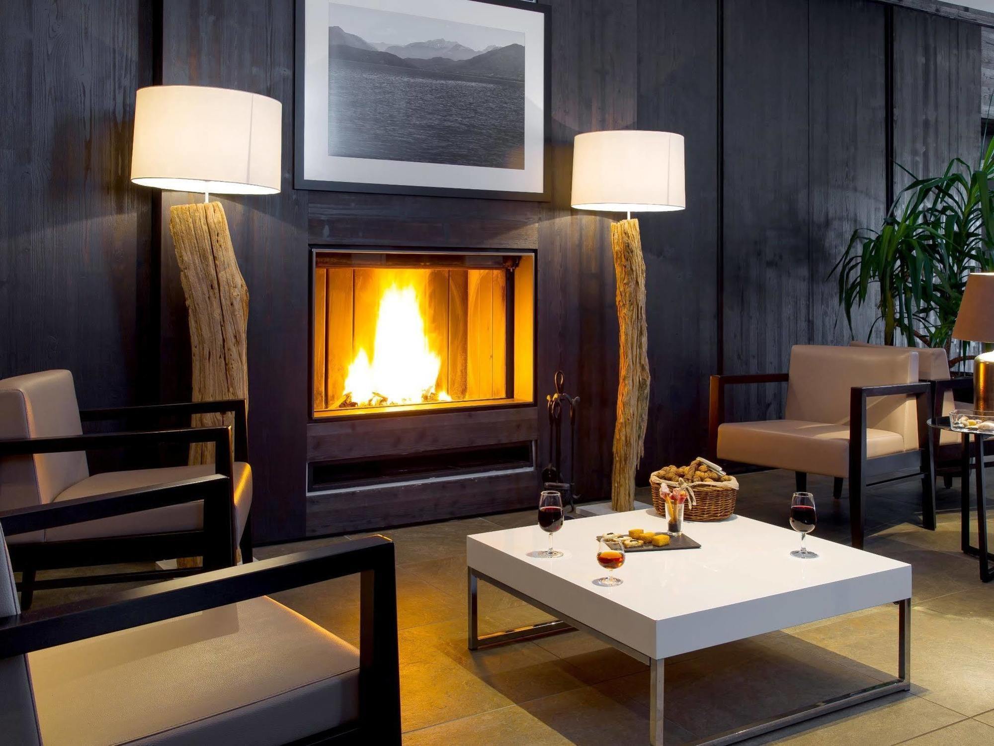 Hotel Blanc Marigny-Saint-Marcel Extérieur photo